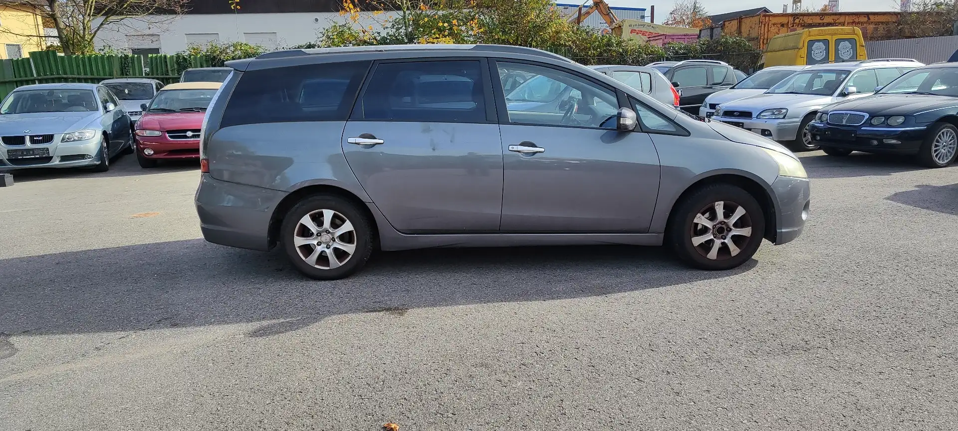 Mitsubishi Grandis 2.4 Invite, 7x Sitze,technisch gut, Festpreis Grau - 2