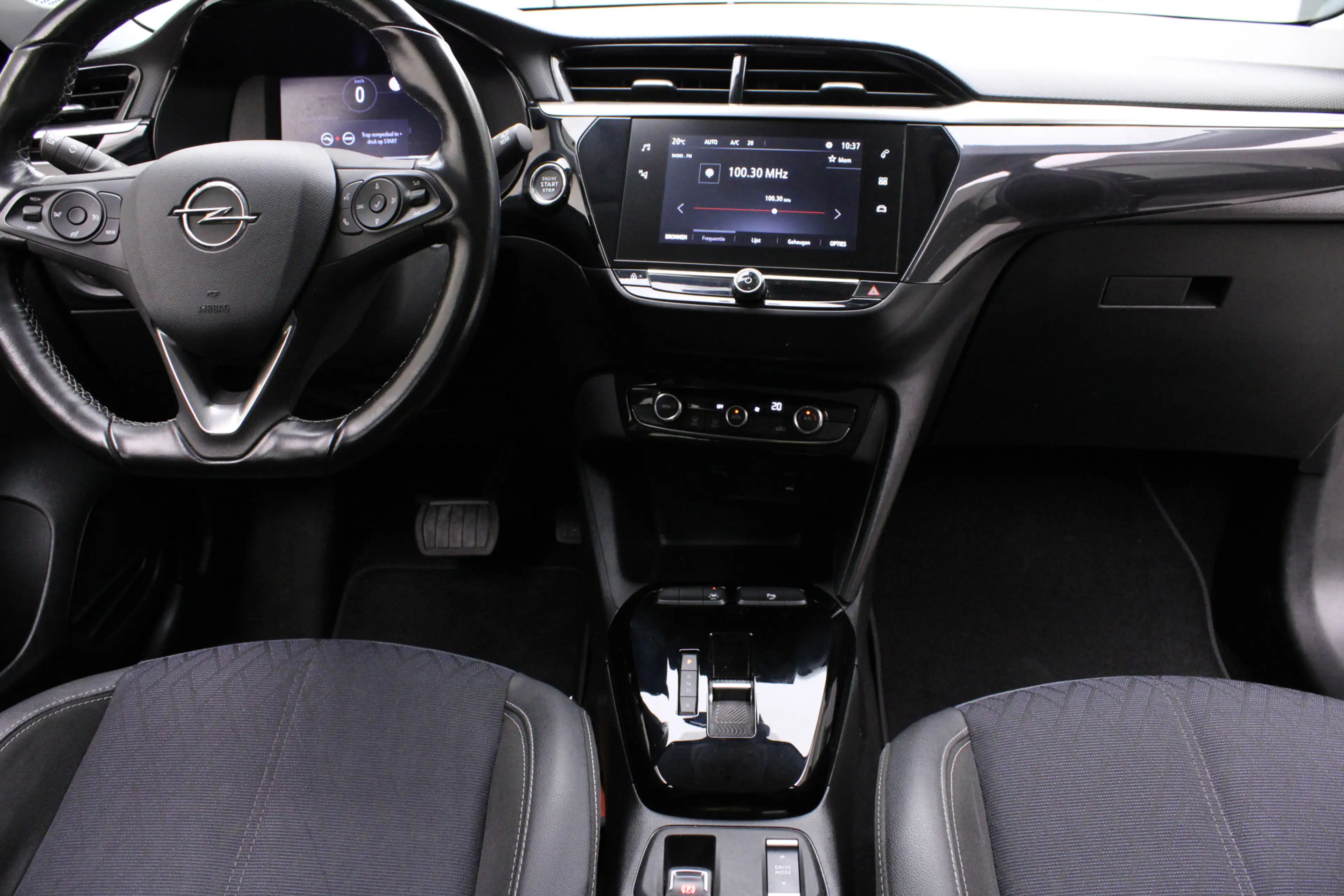 Opel Corsa-e Elegance 50 kWh | Climate control | Pdc achter | C — photo 18