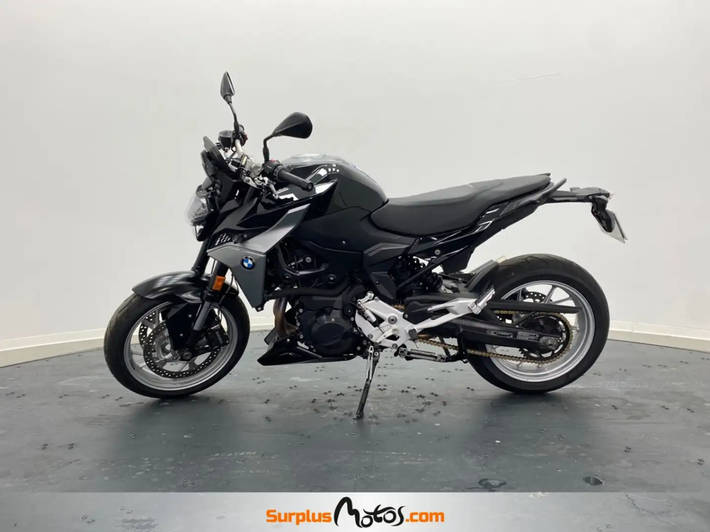 BMW F 900 R 900 R Černá - 2