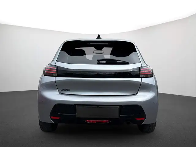 Peugeot 208 view 3