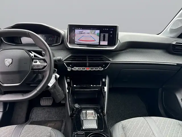 Peugeot 208 view 10