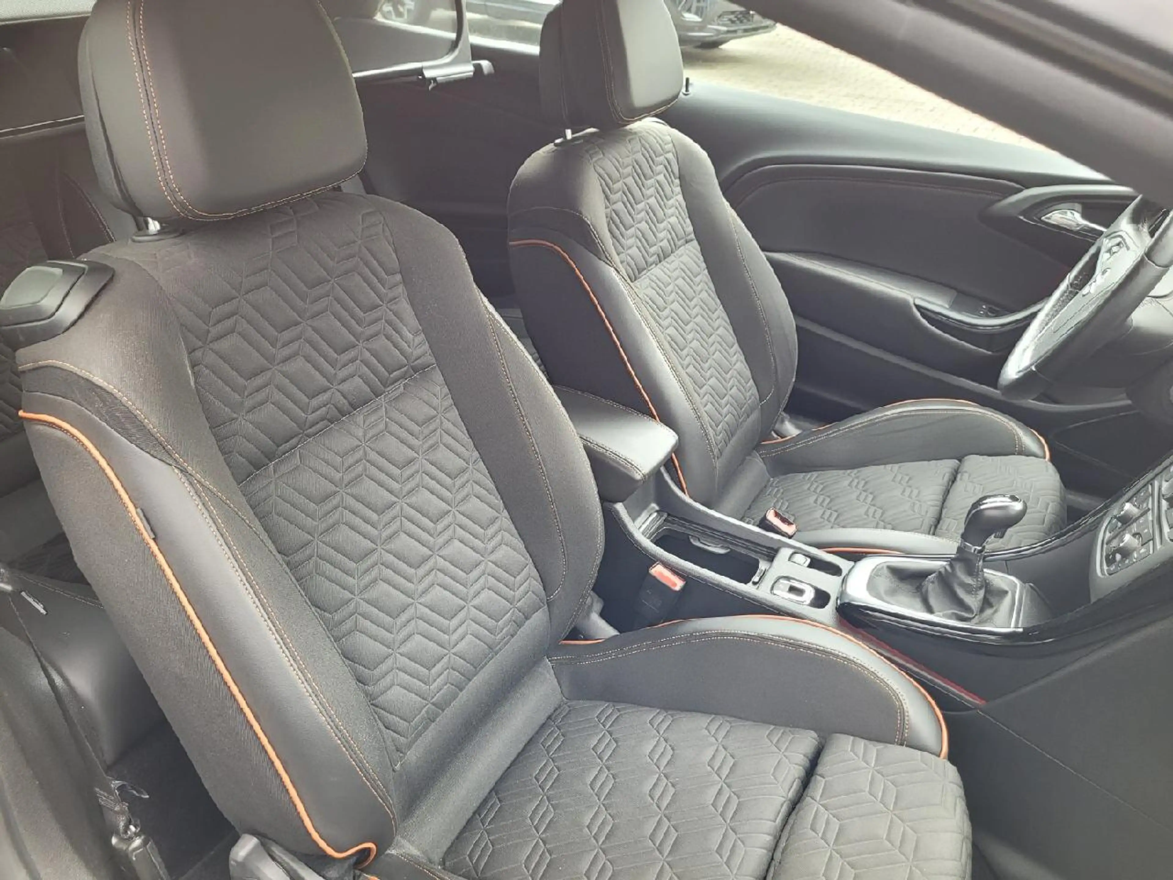 Opel Cascada Innovation ecoFlex — photo 9