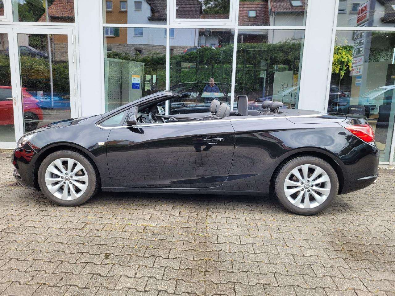 Opel Cascada
