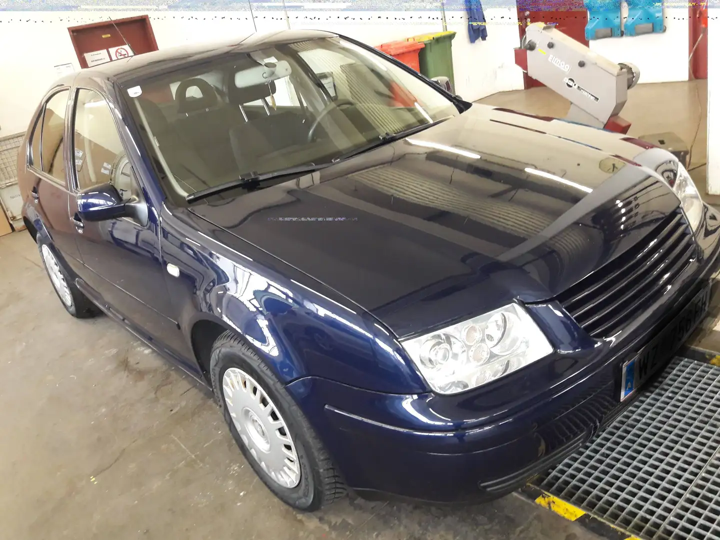Volkswagen Bora Bora Sportline 1,9 TDI PD Blau - 2