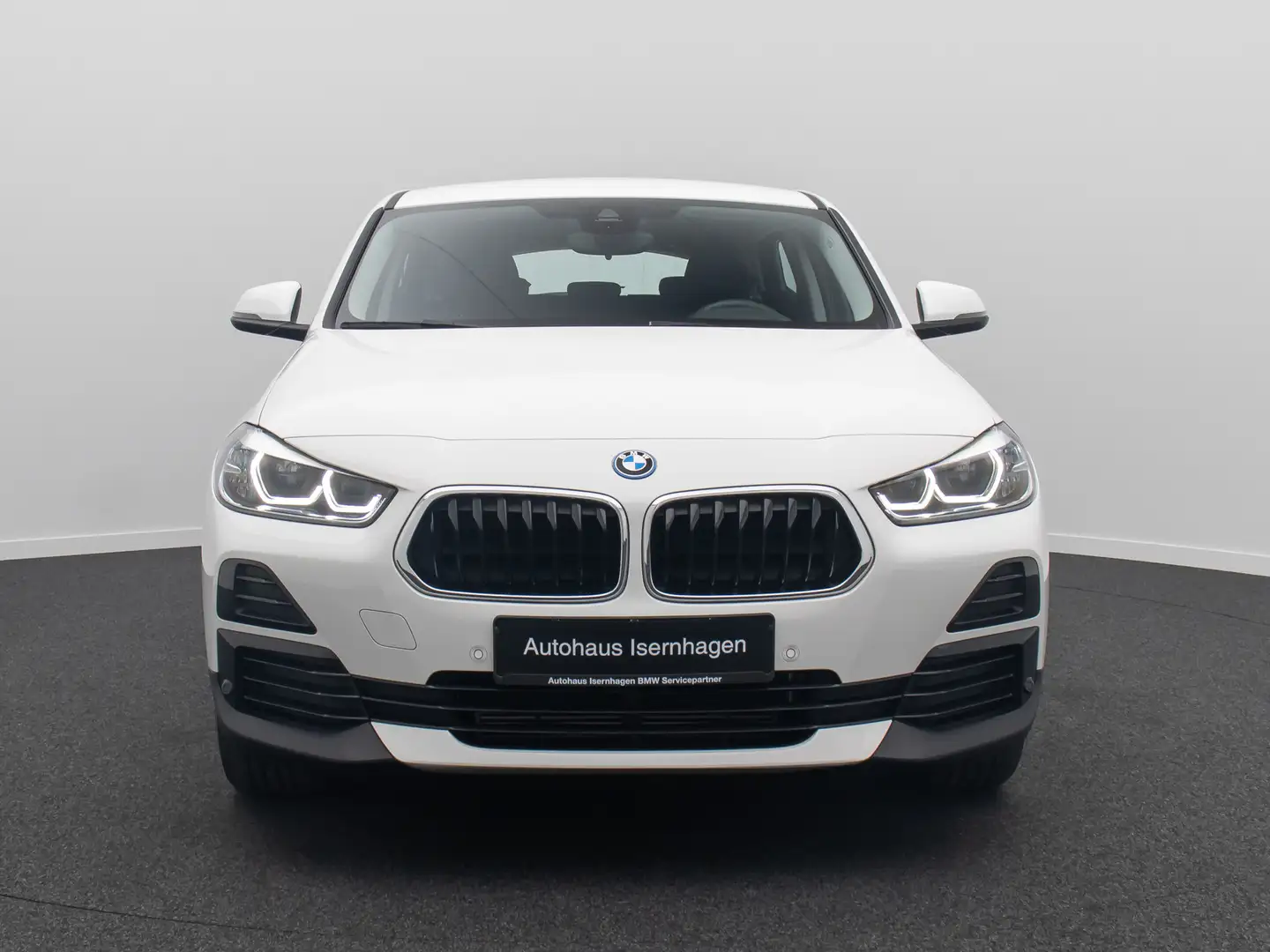 BMW X2 ParkAssist DAB LED GeschwindigReg Navi Weiß - 2