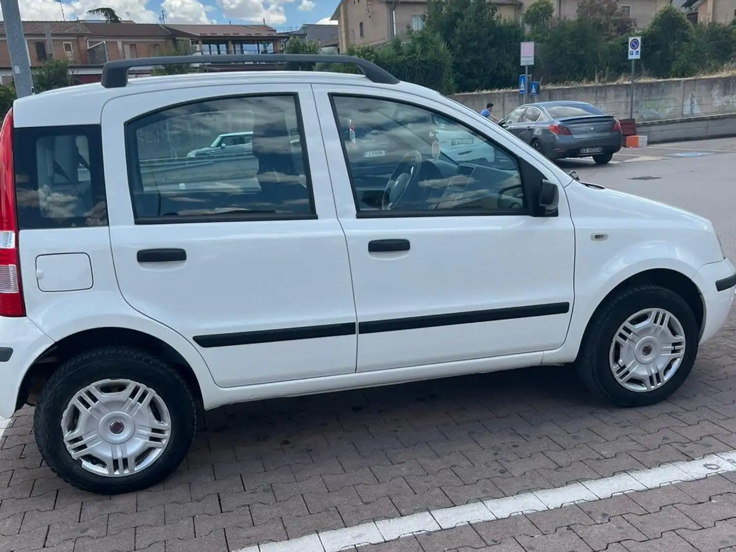 Fiat Panda Panda5 porte benzina /metano Bianco - 1