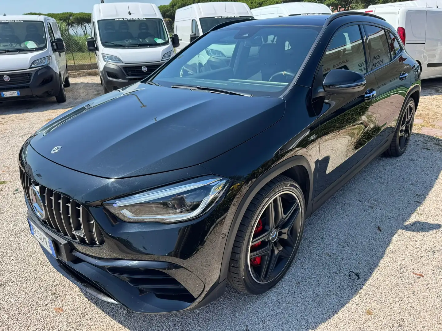 Mercedes-Benz GLA 45 AMG S 4matic+ AUTO/TETTO/RETROCAMERA/BURMESTER Nero - 2