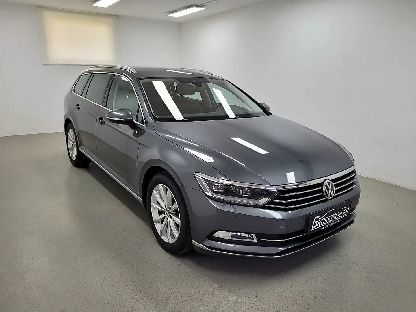 Volkswagen Passat Variant Highline 2,0 TDI DSG,LED, ACC, Prüfgutach06/26 Grau - 2