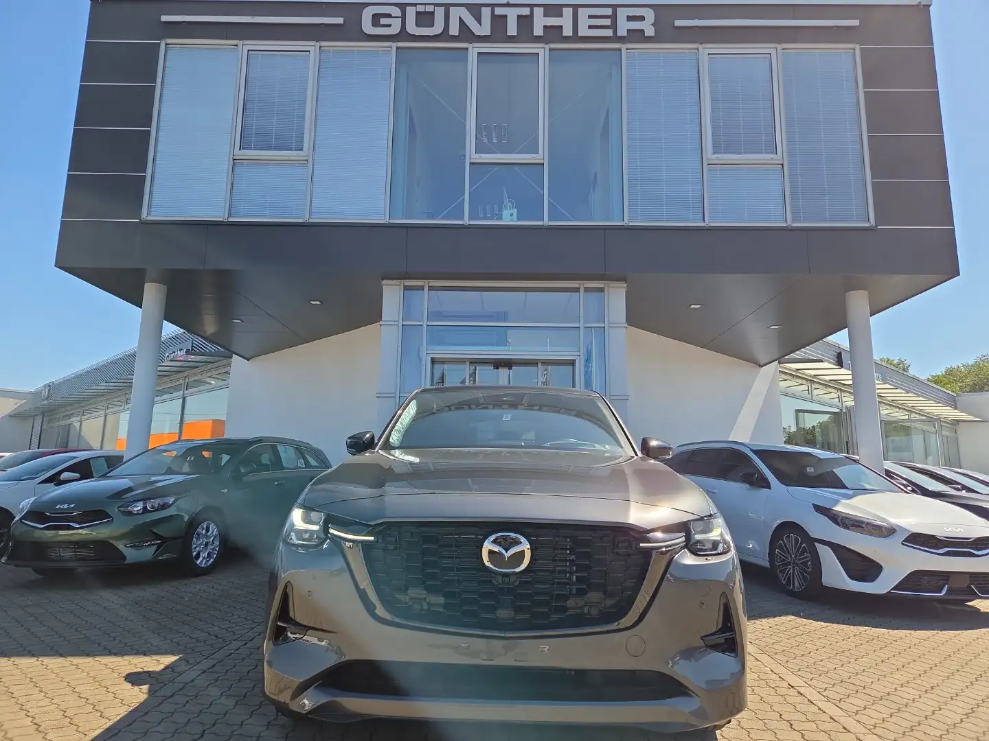Mazda CX-60 2.5L e-SKYACTIV PHEV 327ps Homura Plus, sofort Grijs - 1