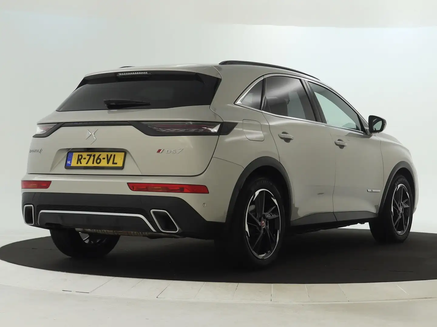 DS Automobiles DS 7 Crossback E-Tense 4x4 Performance Line+ 300PK | Plug-In | Ca Grijs - 2