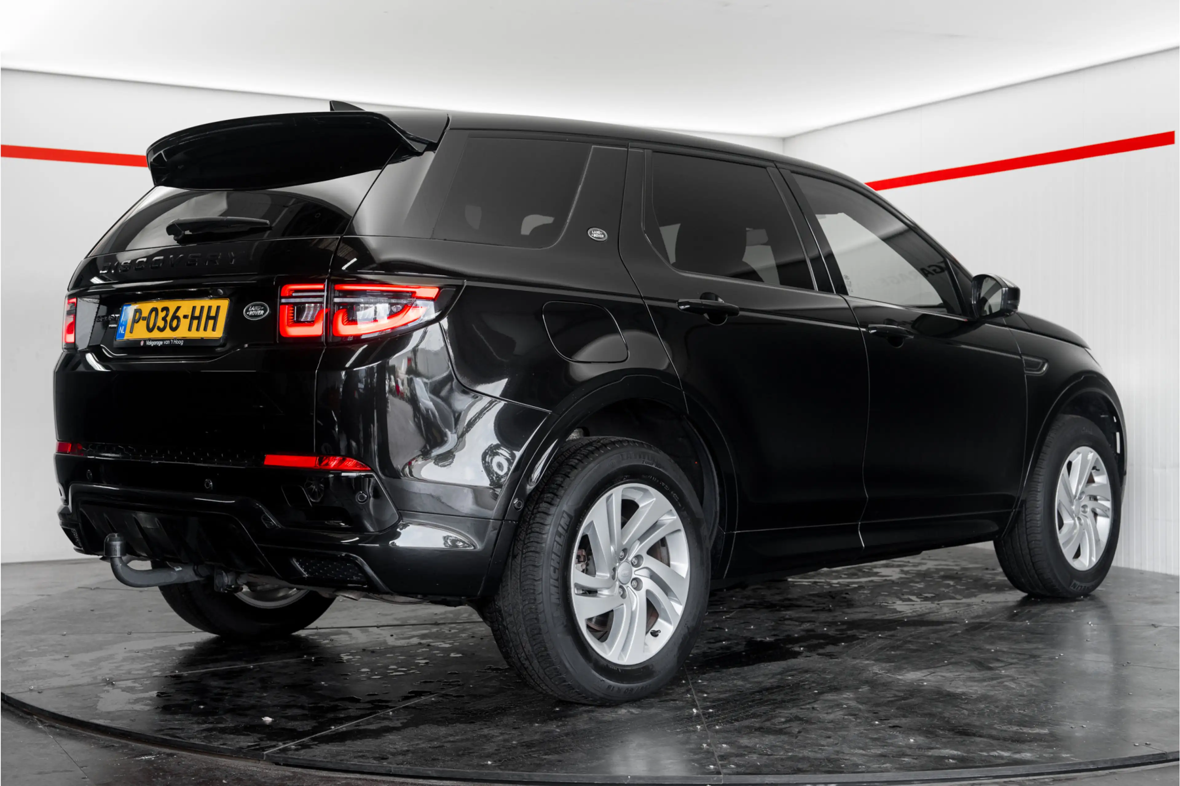 Land Rover Discovery Sport P300e 1.5 R-Dynamic S Trekhaak Nederlandse auto — photo 9