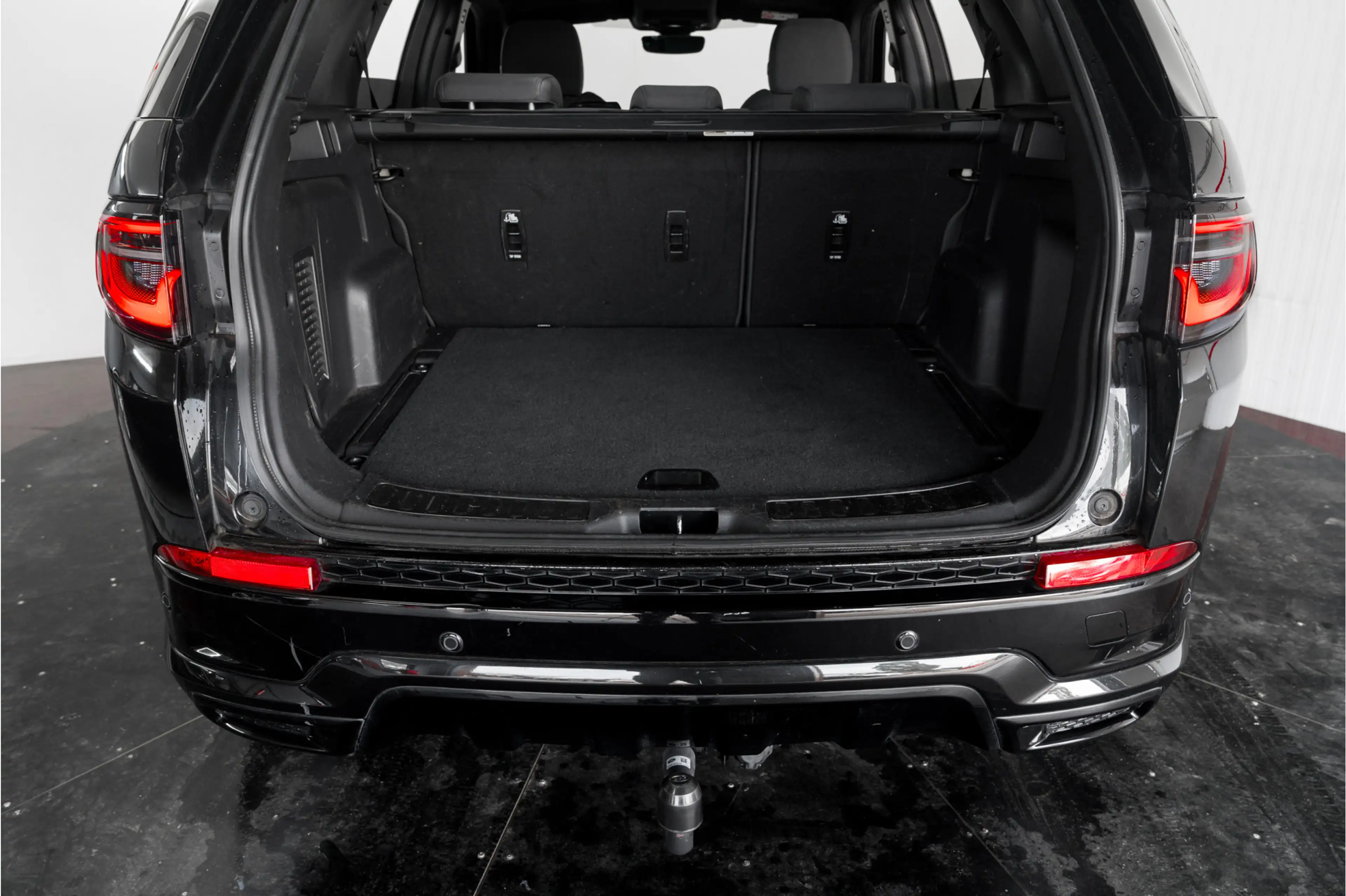Land Rover Discovery Sport P300e 1.5 R-Dynamic S Trekhaak Nederlandse auto — photo 34