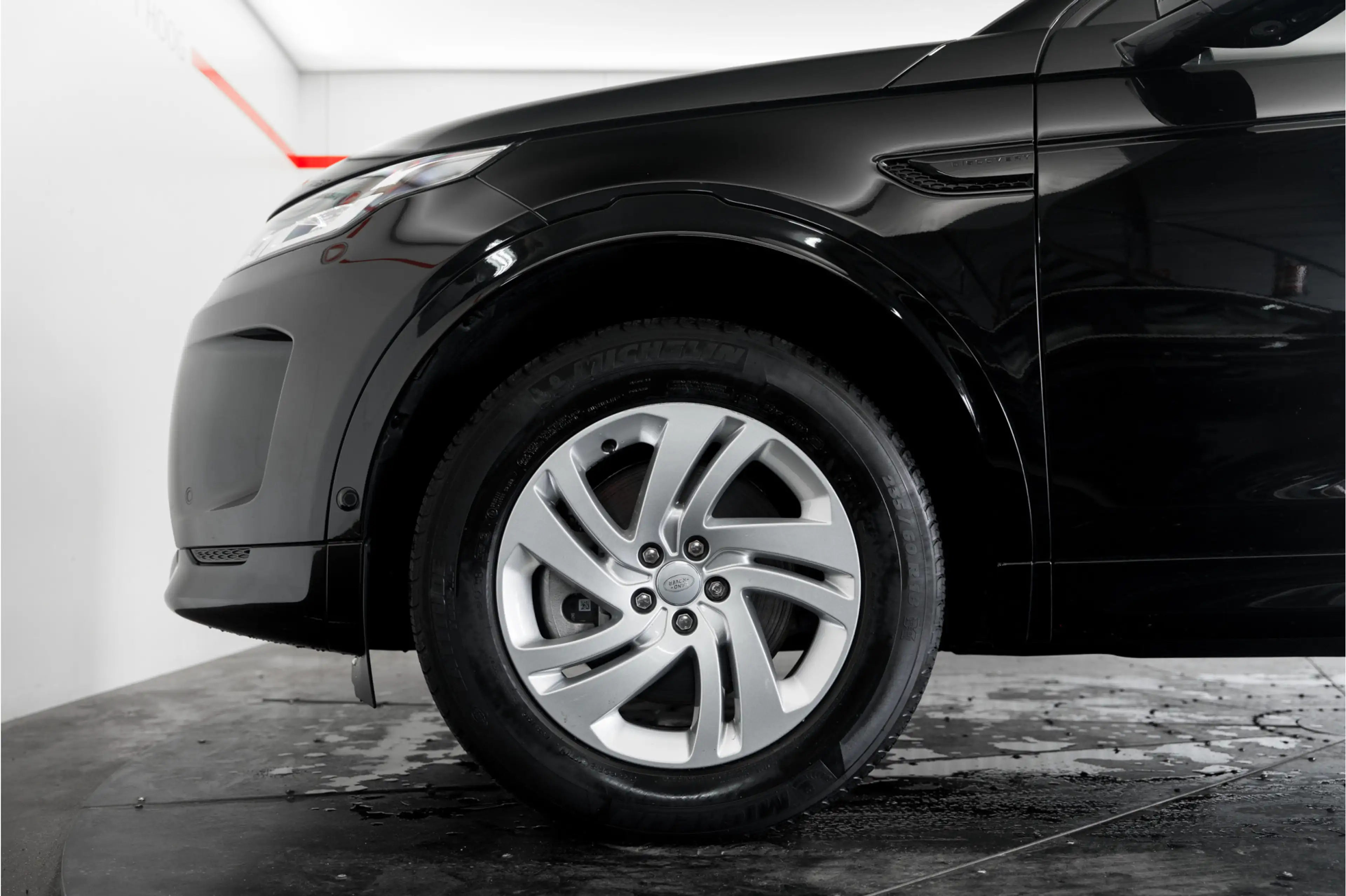 Land Rover Discovery Sport P300e 1.5 R-Dynamic S Trekhaak Nederlandse auto — photo 15