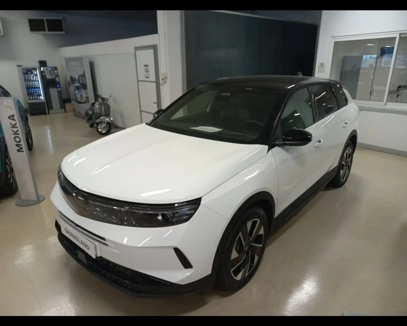 Opel Grandland Nuovo GS 145CV EDCT Argento - 1