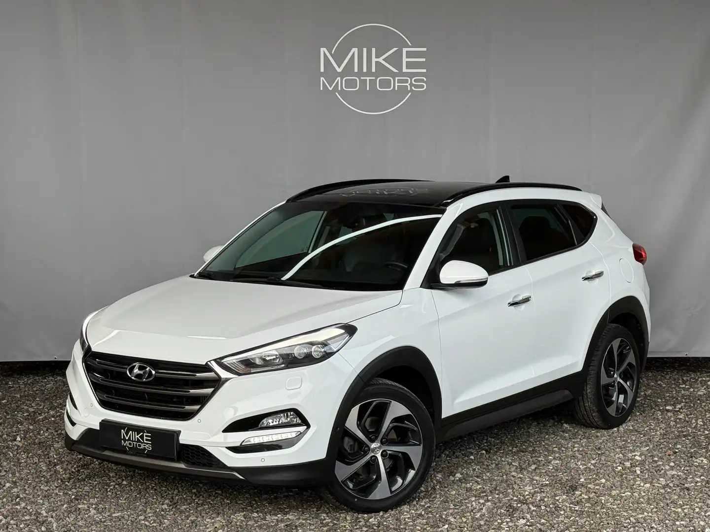 Hyundai TUCSON 1,6 T-GDI 4WD Platin DCT Weiß - 1