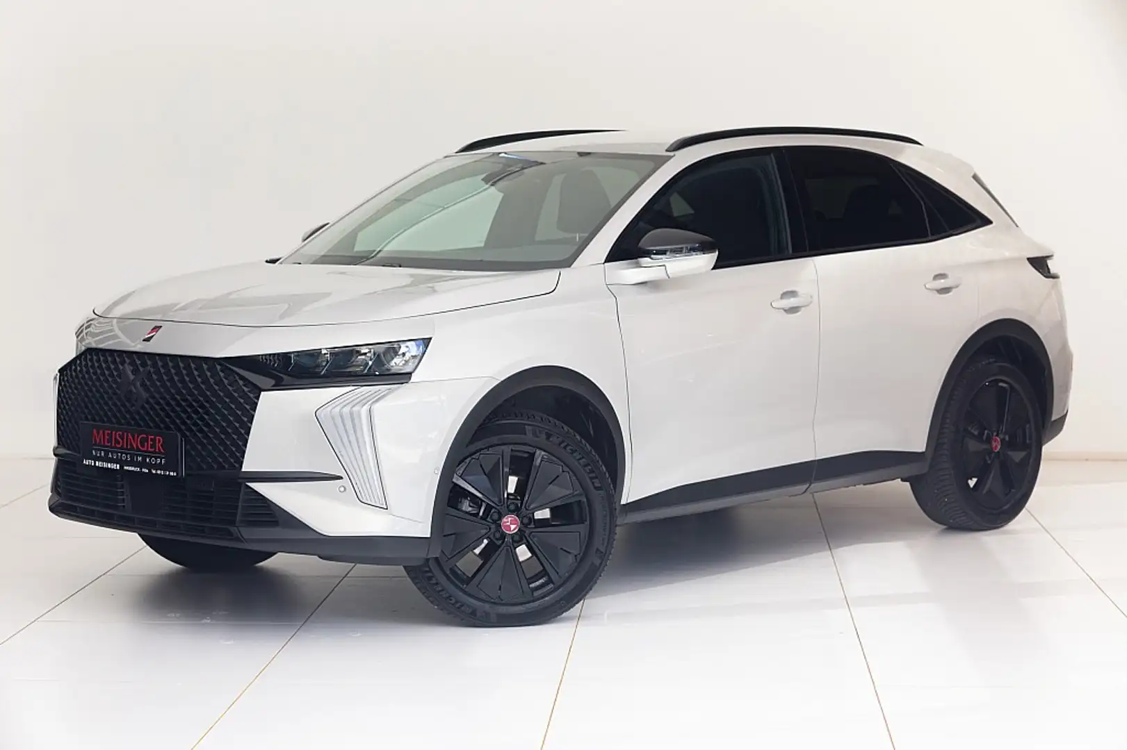 DS Automobiles DS 7 Crossback DS7 BlueHDi 130 Aut. Performance Line Silber - 1