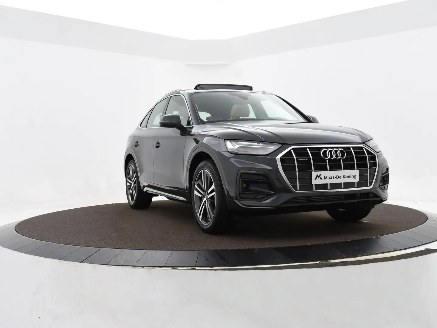 Audi Q5 Sportback Advanced edition 50 TFSI e 220 kW/299 PK Grey - 2