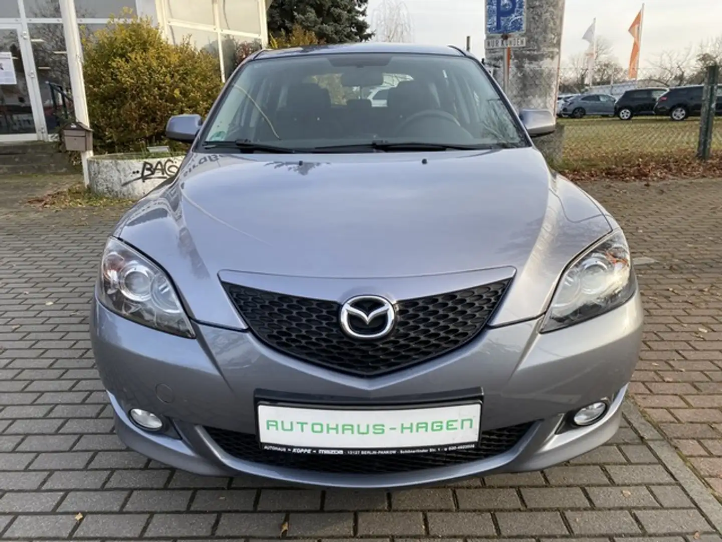 Mazda 3 Lim. 1.6 Sport Active Automatik Standheizung Grau - 2