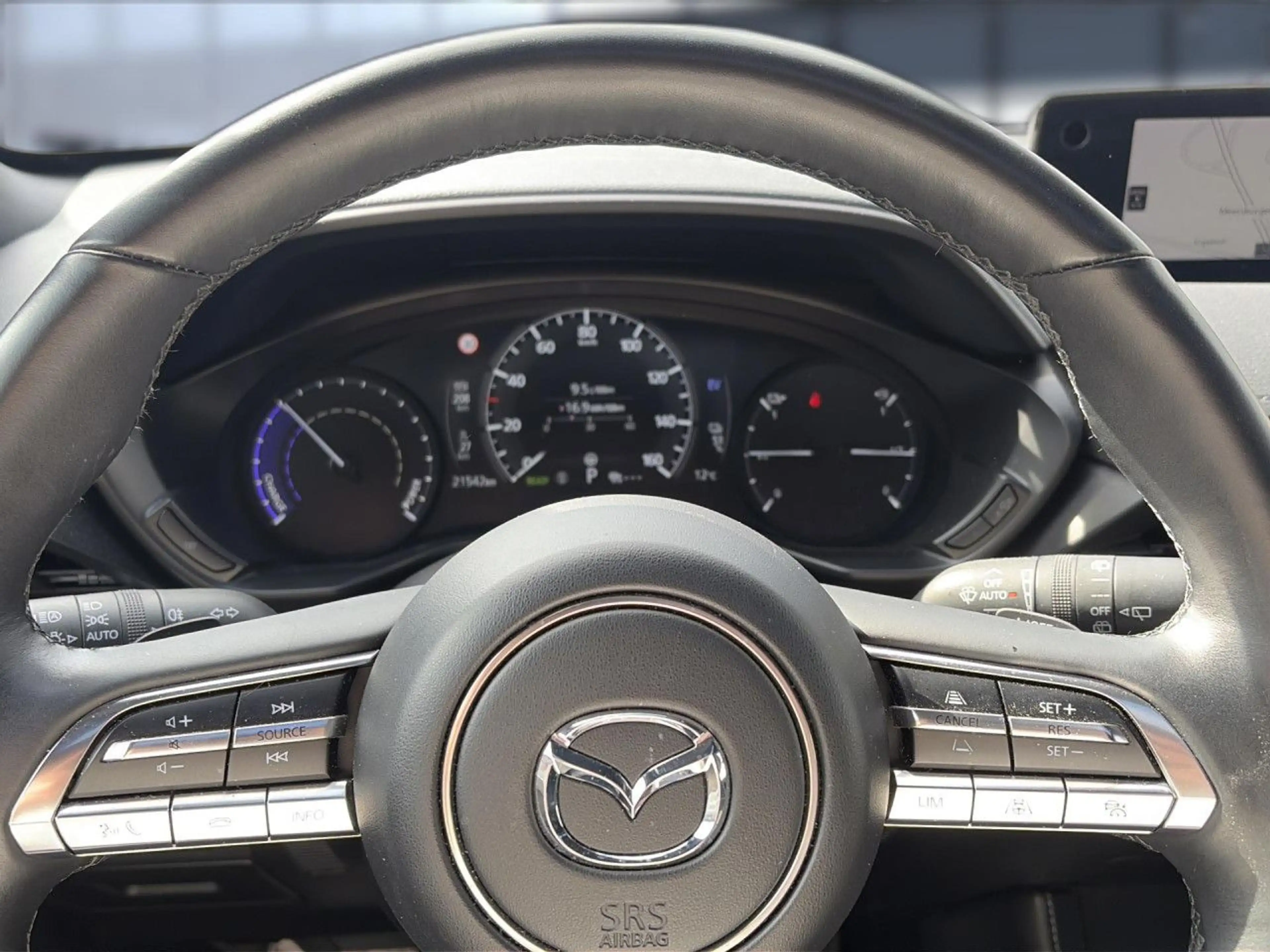 Mazda MX-30 e-SKYACTIV R-EV MAKOTO Matrix LED ACC Kamera — photo 8
