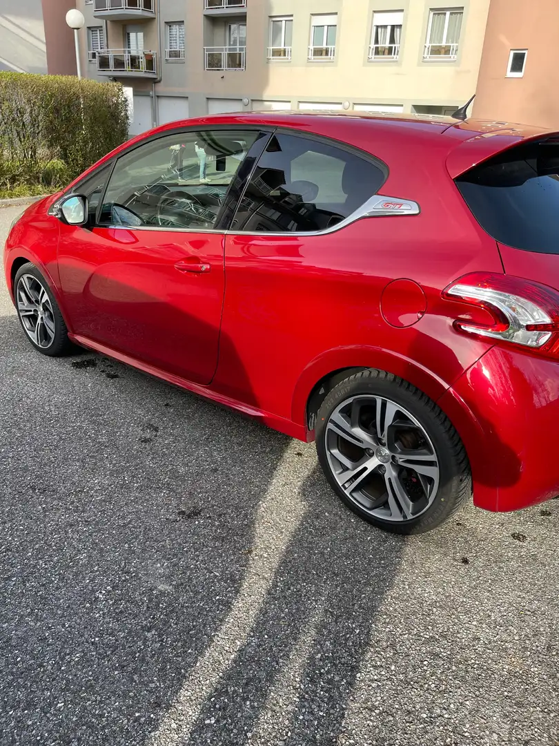 Peugeot 208 1.6 THP 200ch BVM6 GTi Rouge - 2