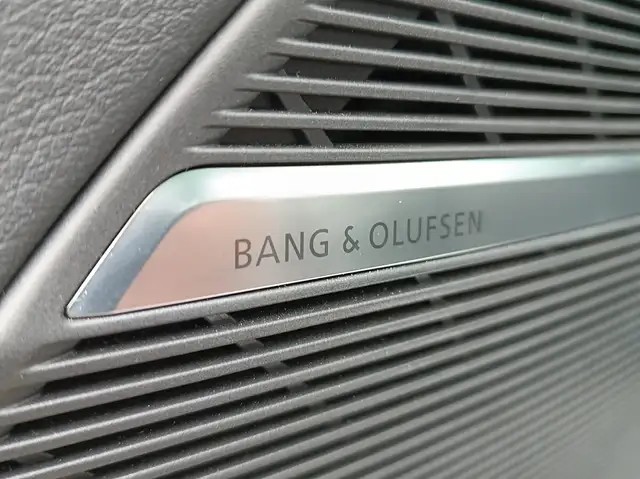 Audi SQ8 4,0 V8 TFSI quattro Tiptronic Ansicht 11