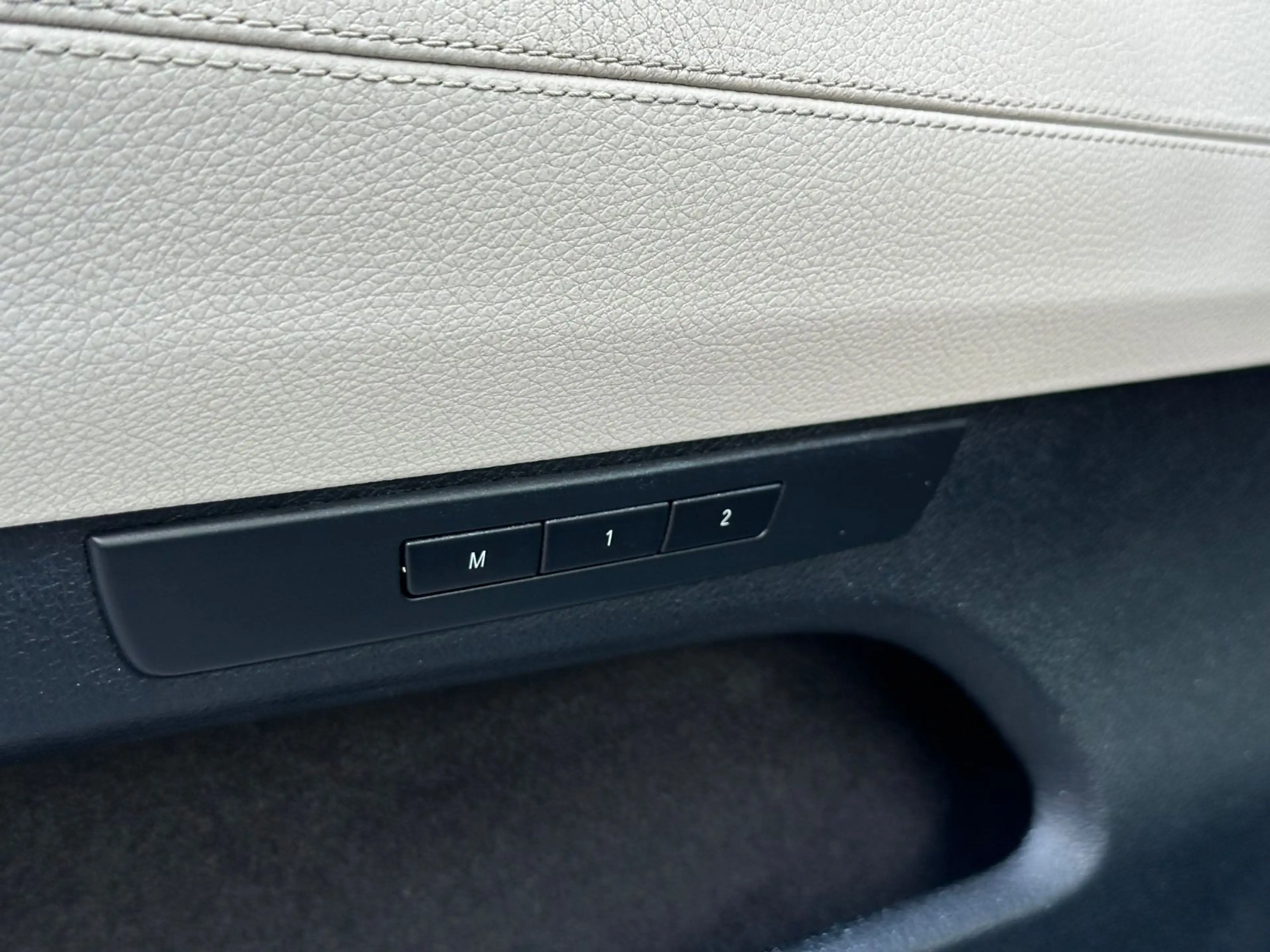 BMW 530 5 Gran Turismo 530 d *Pano *KeylessGo — photo 11