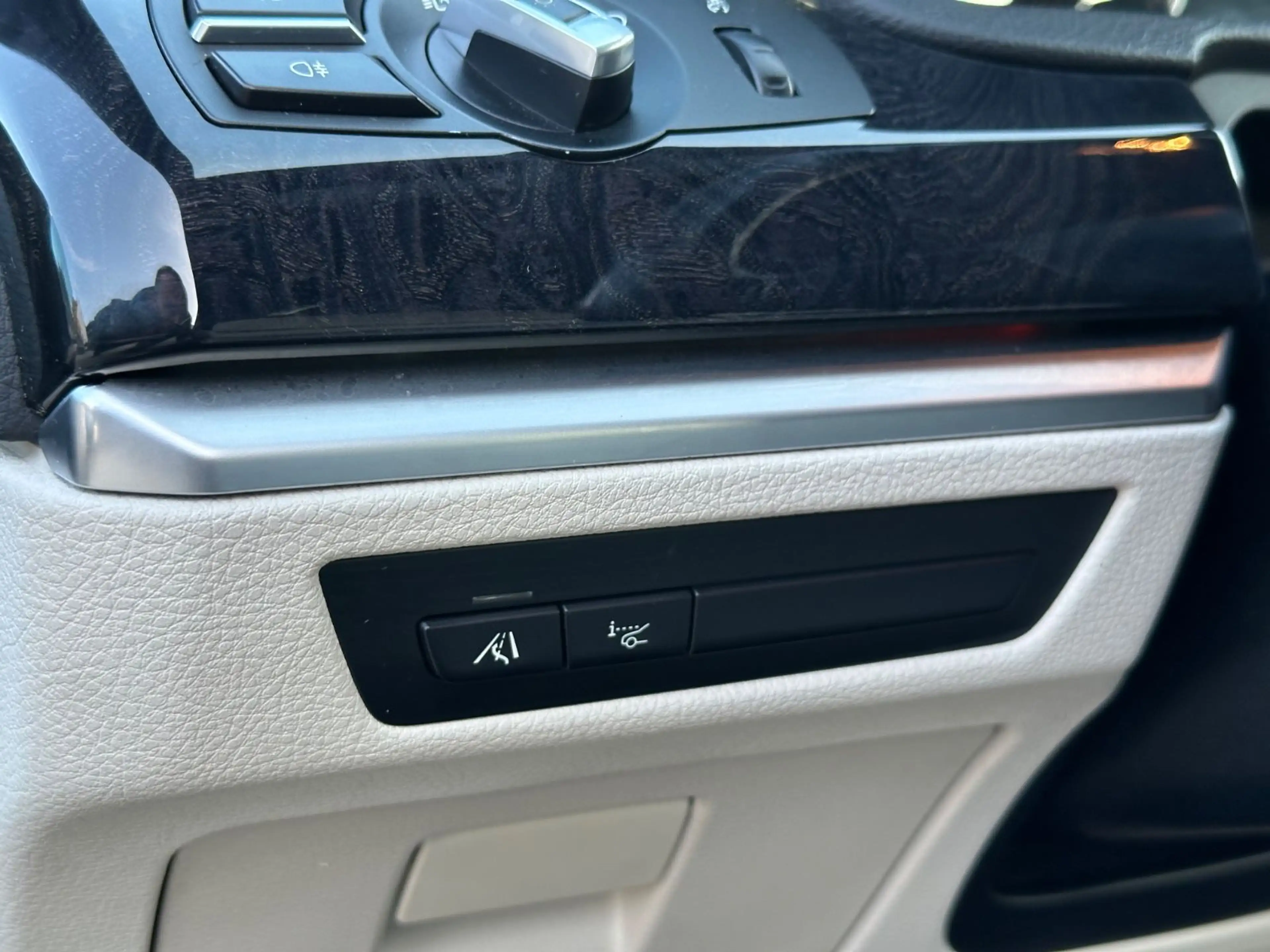 BMW 530 5 Gran Turismo 530 d *Pano *KeylessGo — photo 10