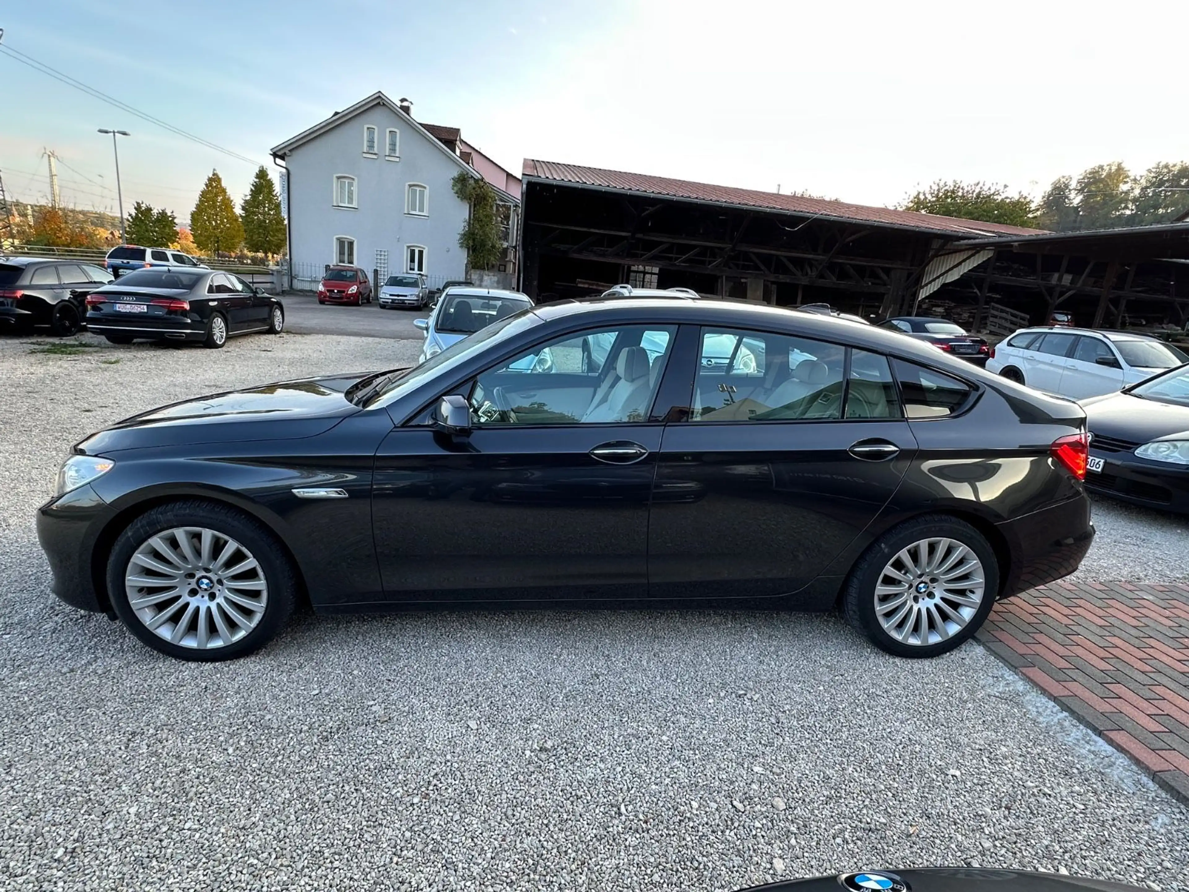 BMW 530 5 Gran Turismo 530 d *Pano *KeylessGo — photo 4