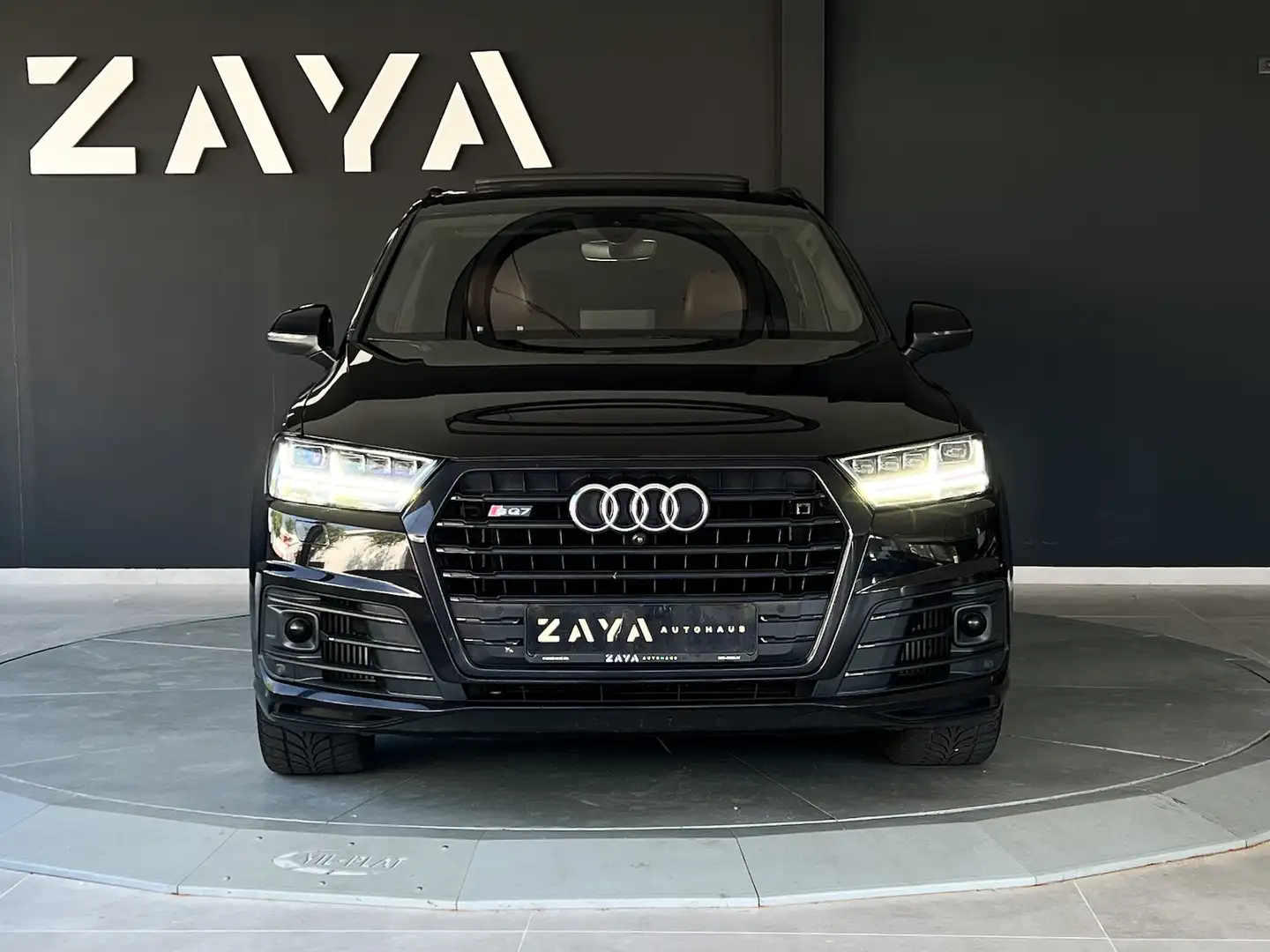 Audi SQ7 4.0 TDI Quattro Design Selection*7-S*PANO* Schwarz - 2