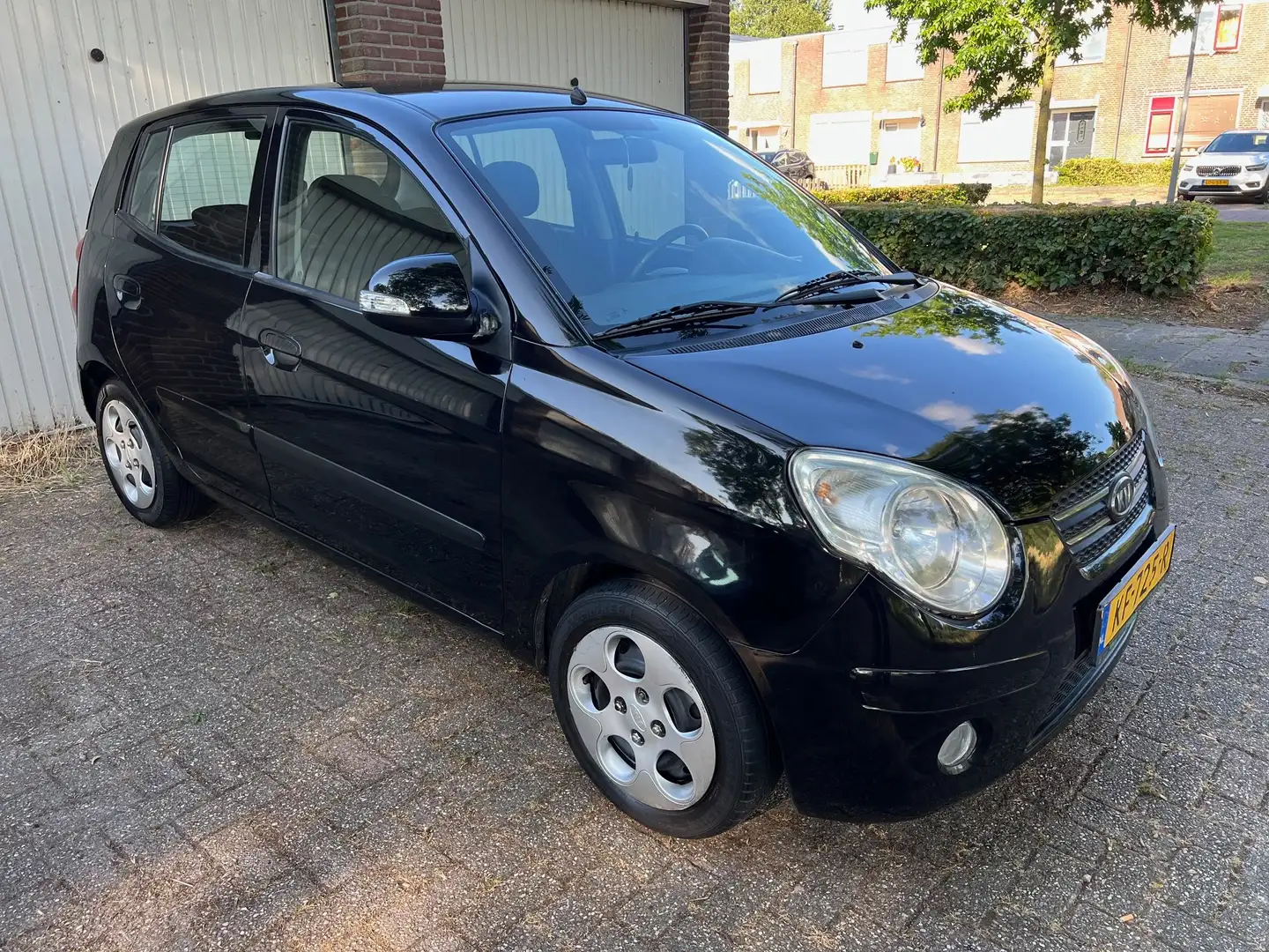 Kia Picanto Picanto 1.0 Fifteen Airco Negru - 2