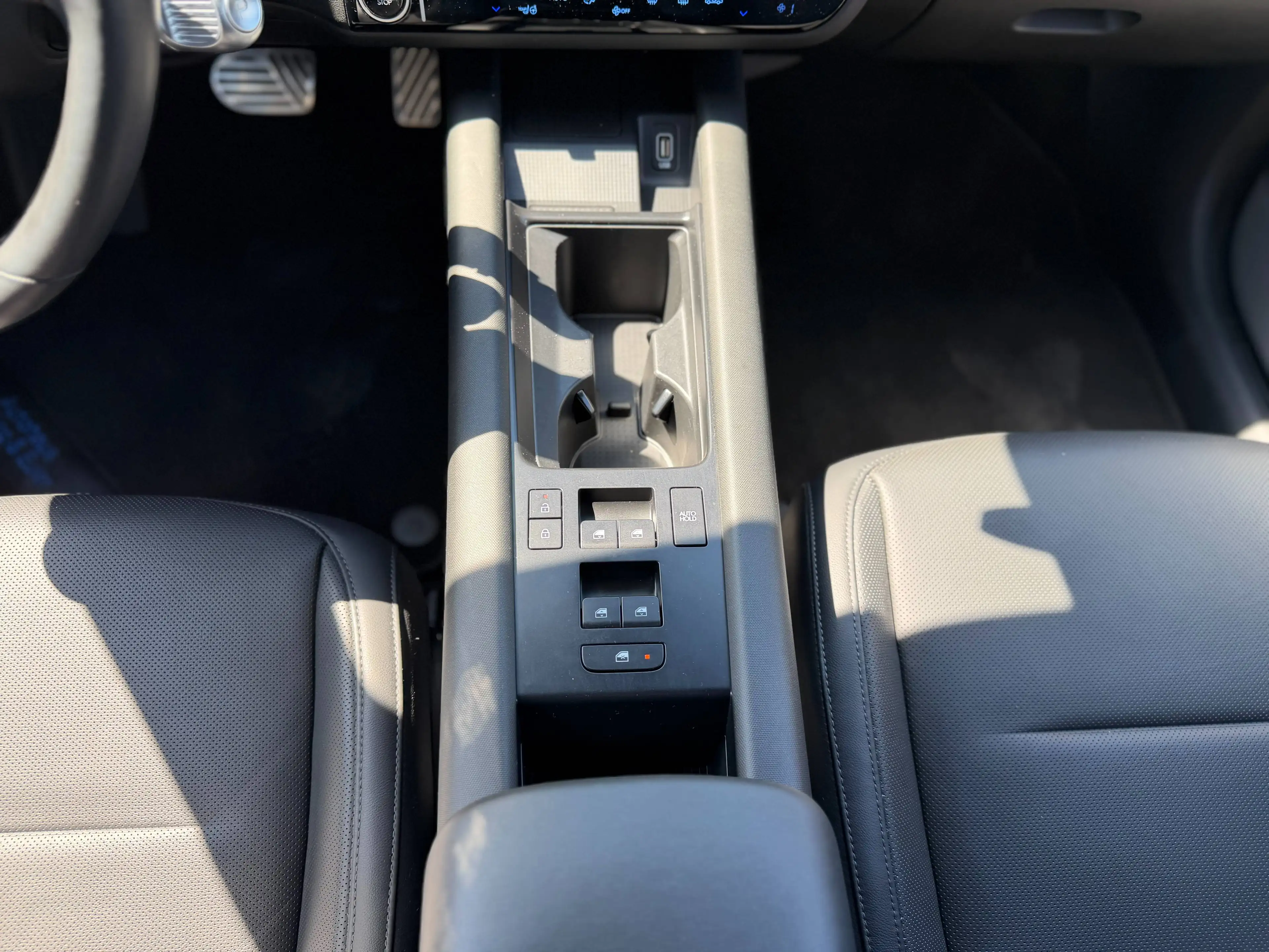 Hyundai IONIQ 6 Uniq Elektro 4WD — photo 12