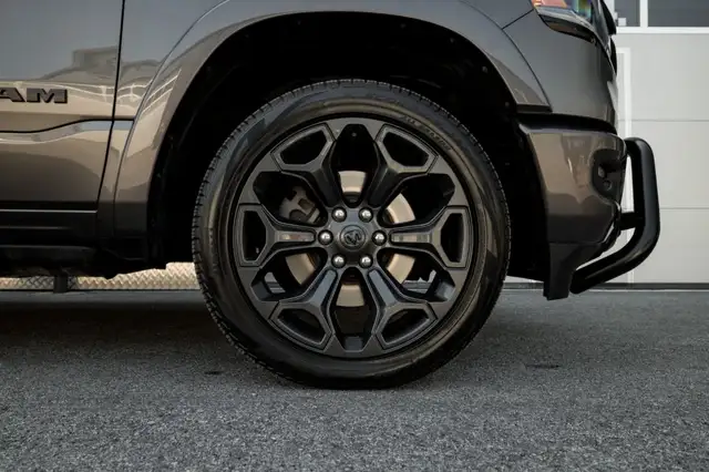 Ram 1500 view 14