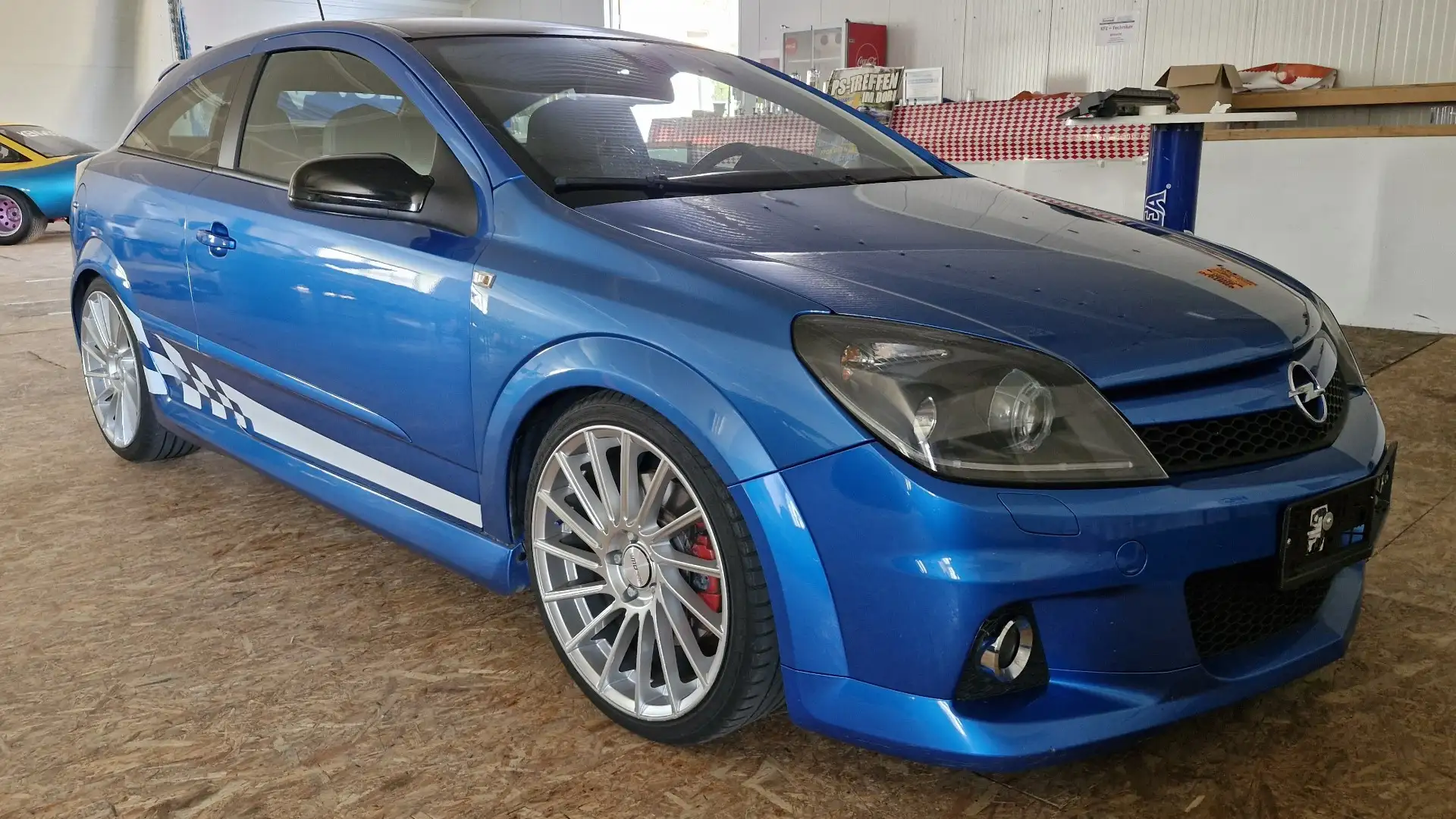 Opel Astra 2,0 Turbo OPC - 2