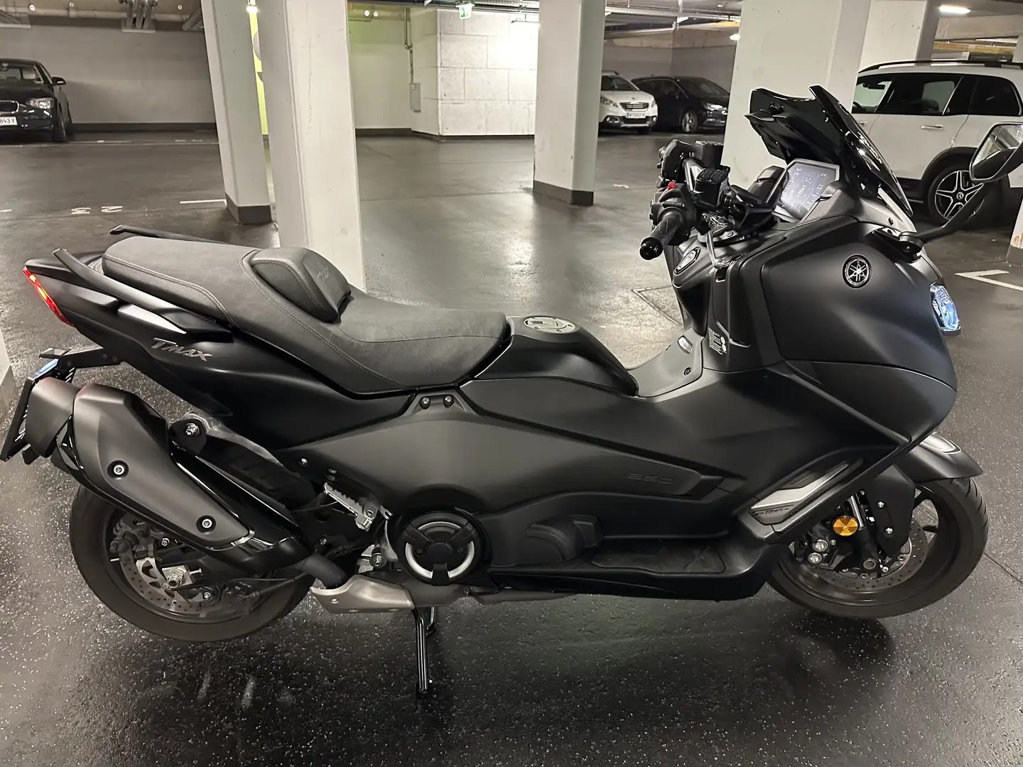 Yamaha TMAX 560 - 1
