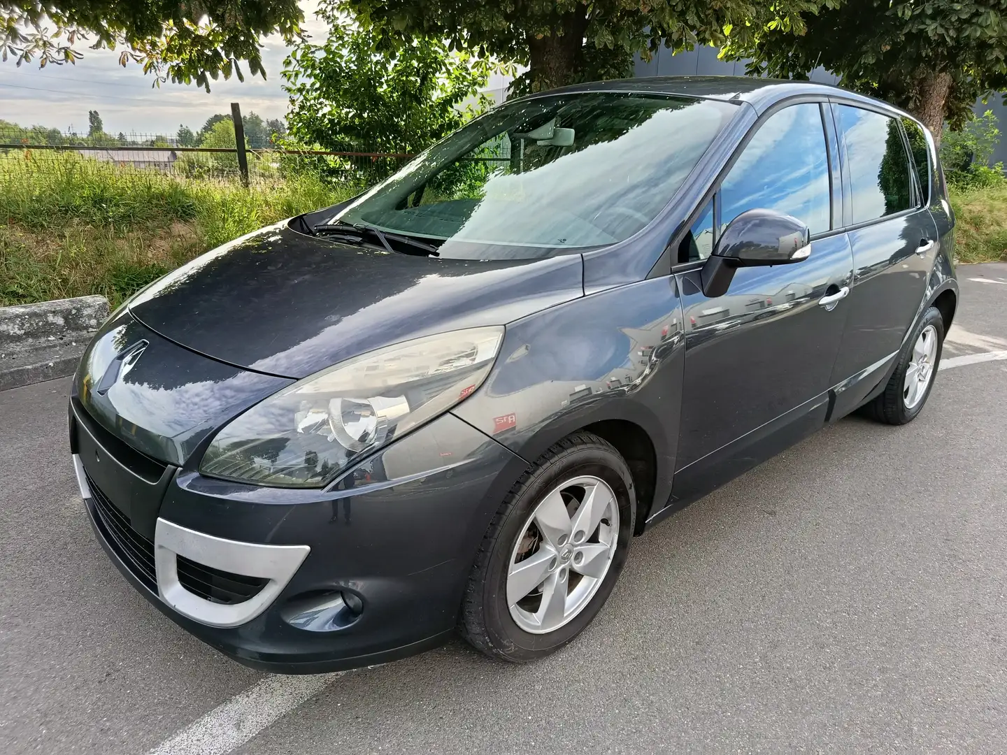 Renault Scenic Scenic 1.5 dCi Business FAP (Fleet) Grey - 1