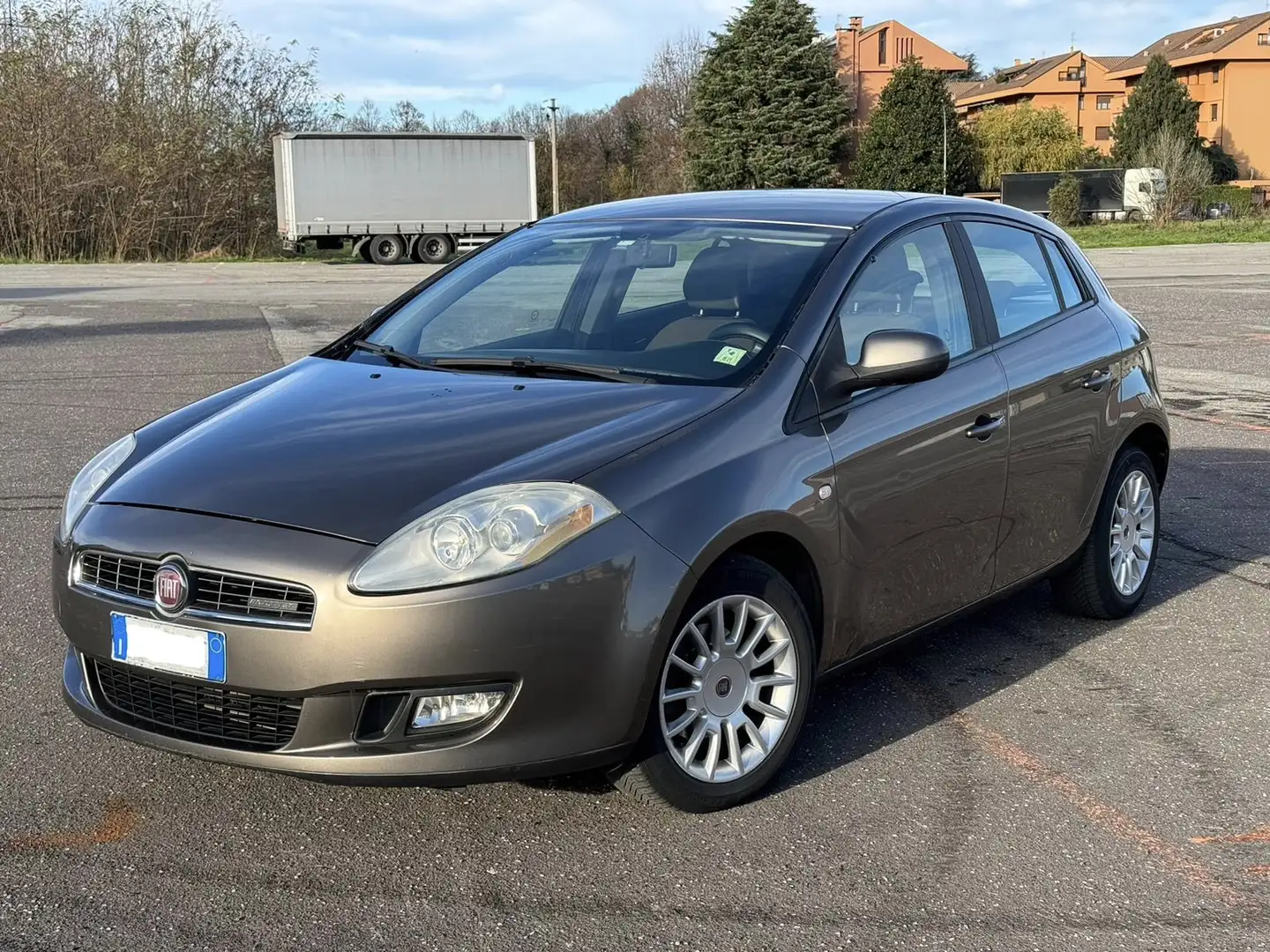 Fiat Bravo 1.9 mjt Emotion - 1