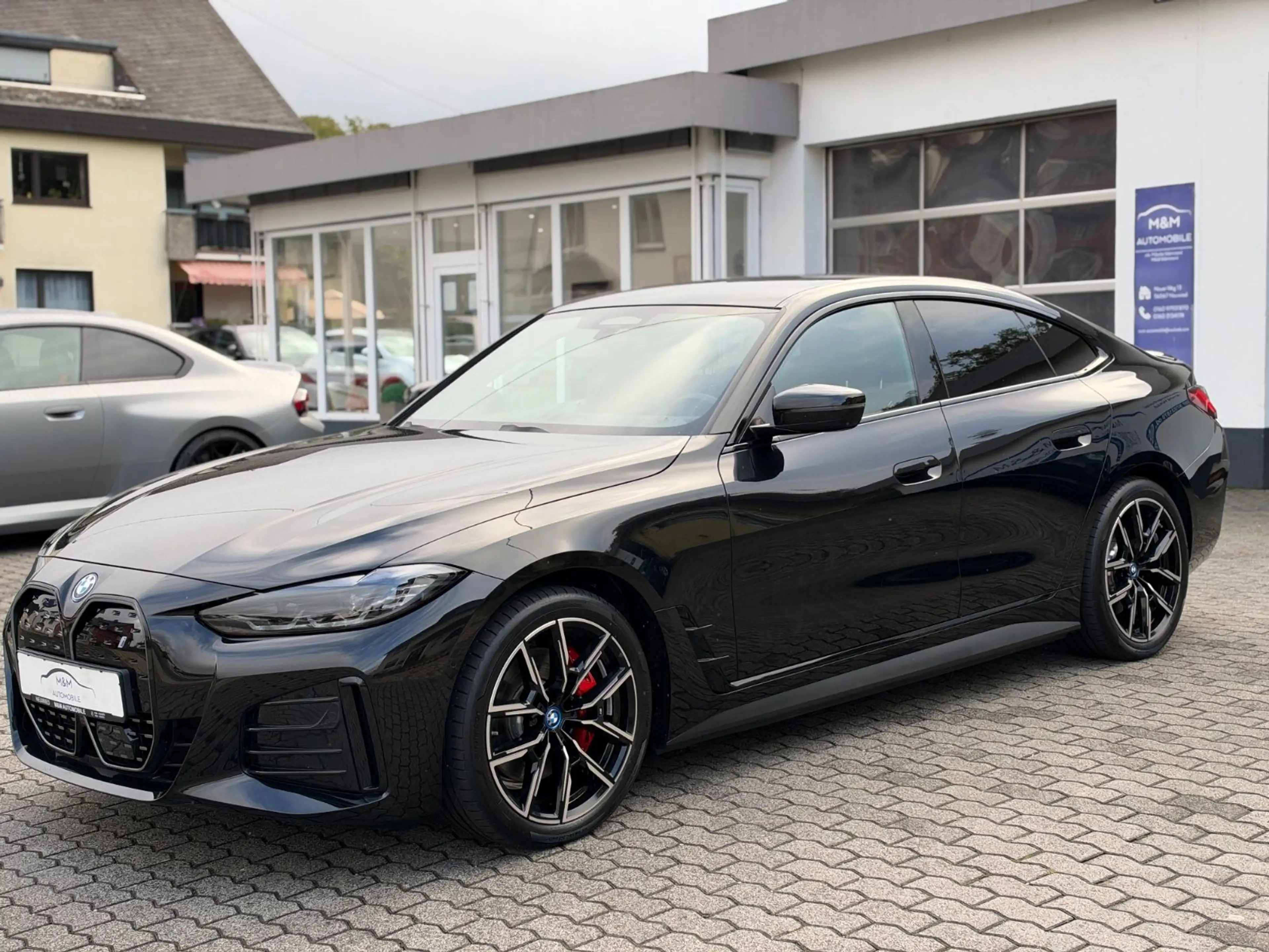 BMW i4 GC 40eDrive M Sport Pro HUD MwSt 360° AHK 19z — photo 4