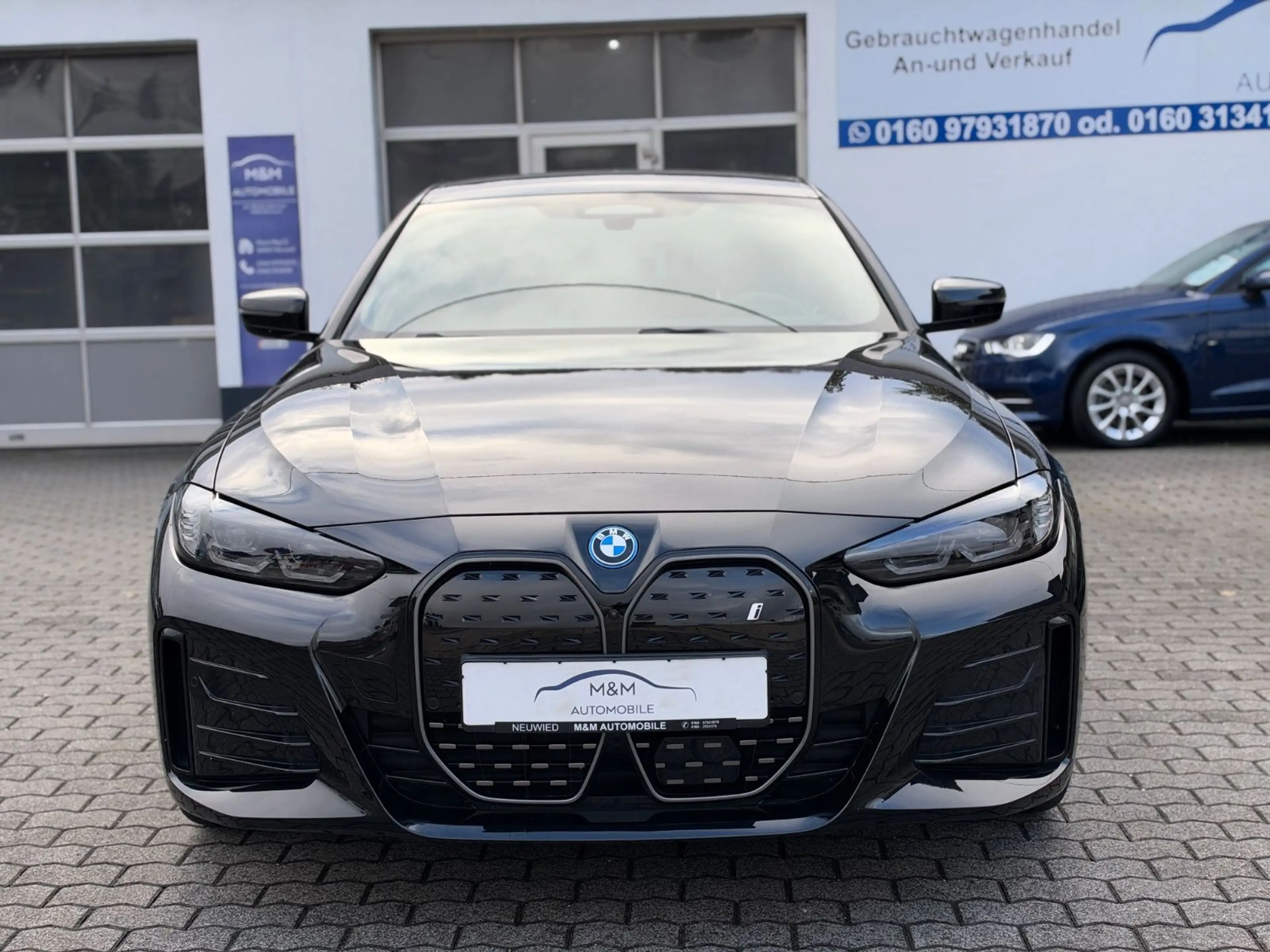 BMW i4 GC 40eDrive M Sport Pro HUD MwSt 360° AHK 19z