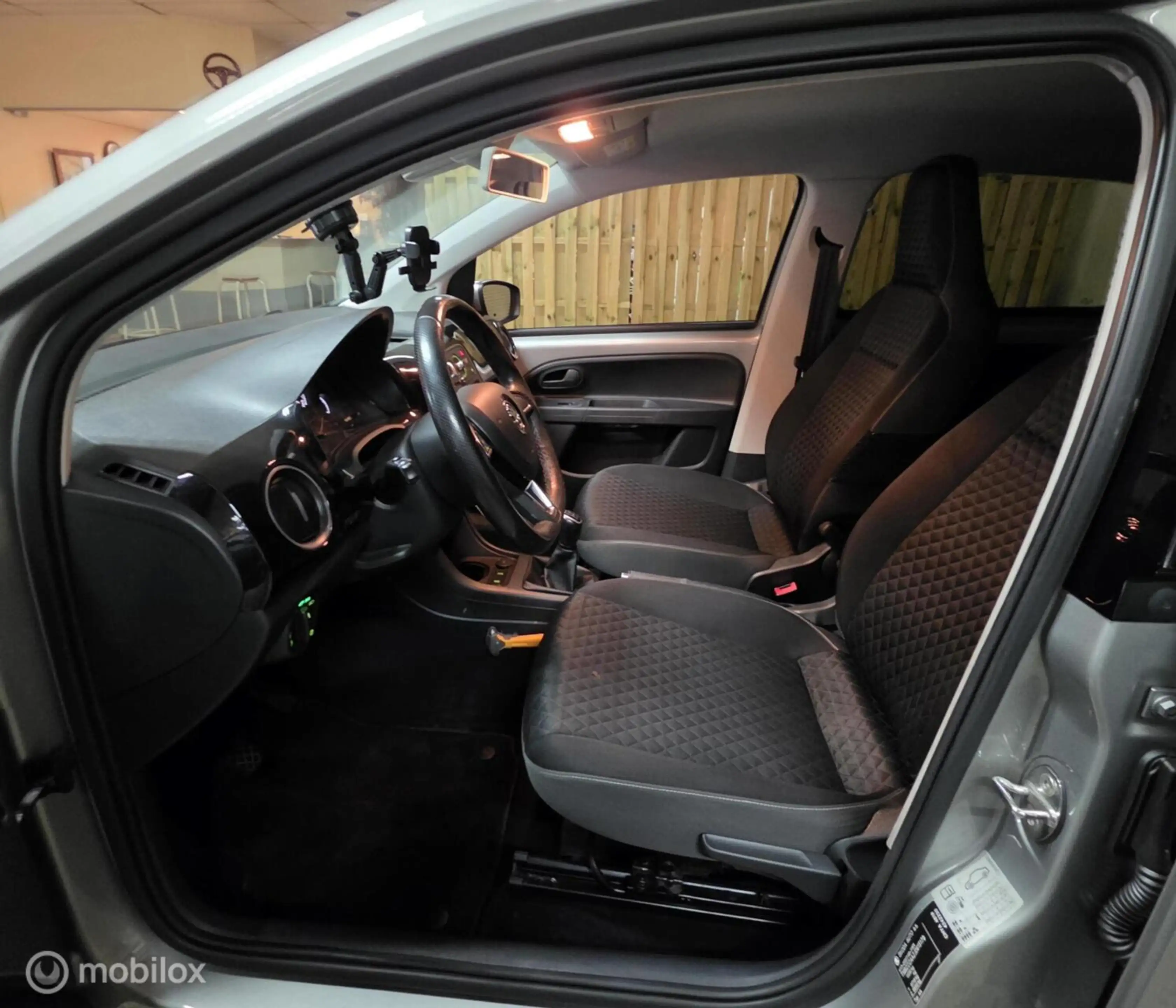 Skoda Citigo 1.0 Greentech zeer luxe uitvoering — photo 8