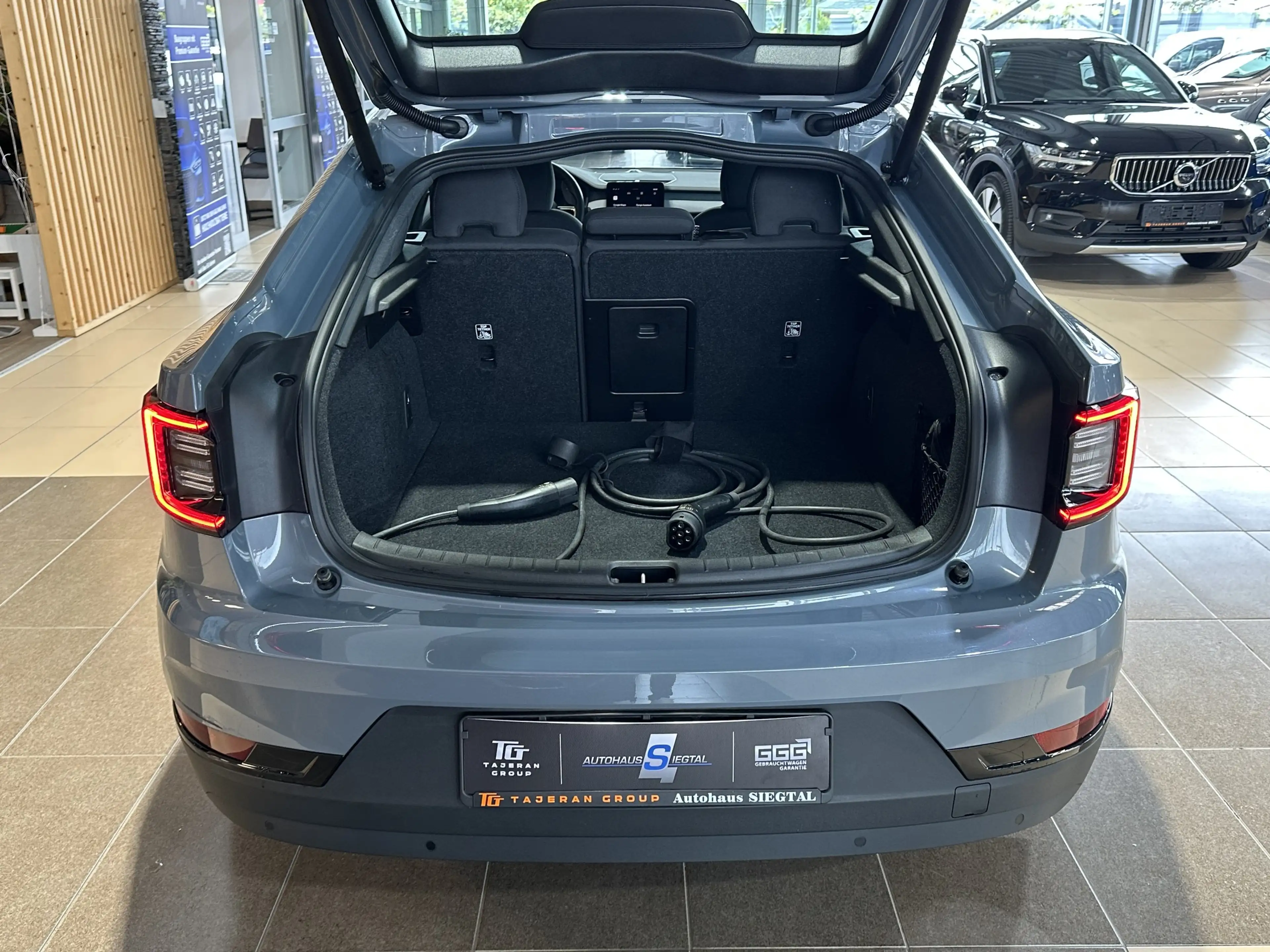 Polestar 2 Long Range Single Memory 360Cam Navi ACC LED — photo 7