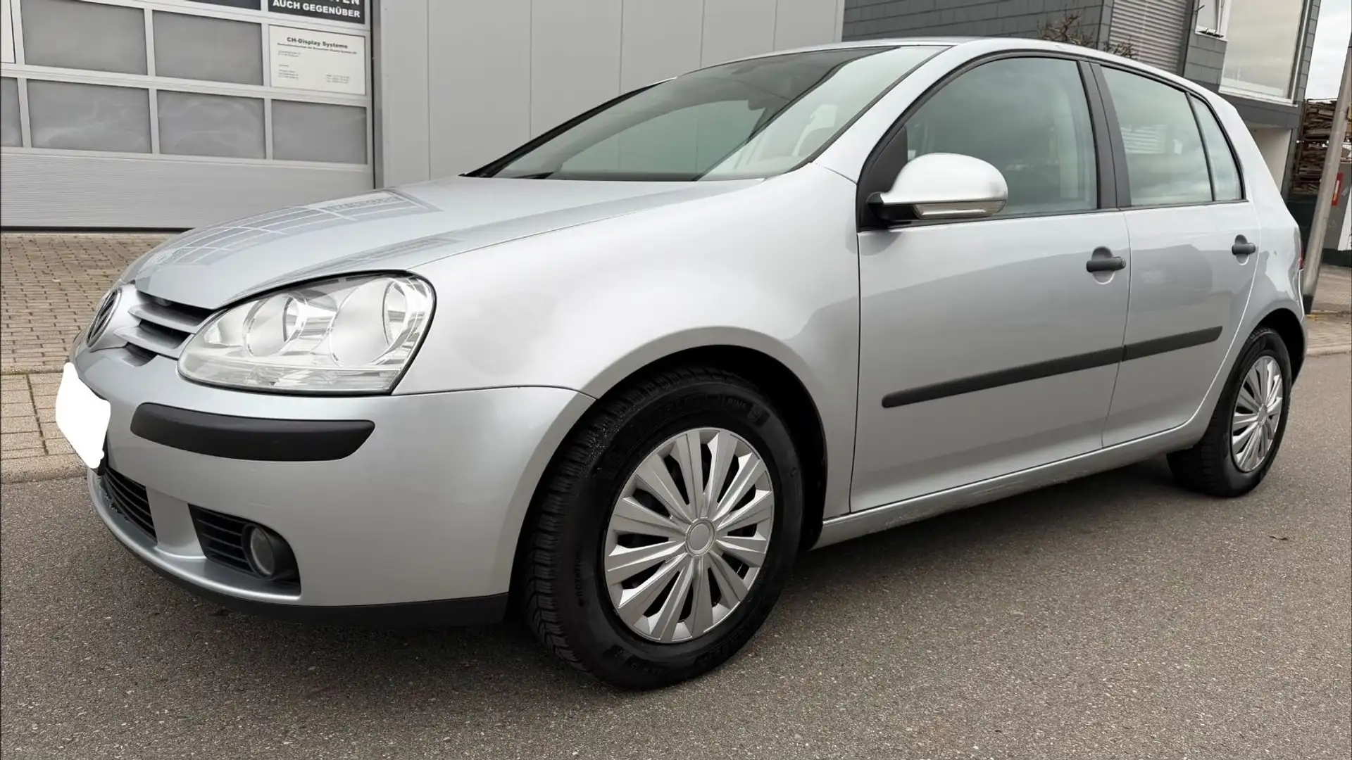 Volkswagen Golf V 1.6 102PS AUTOMATIK TÜV,KLIMAANLAGE Argent - 1
