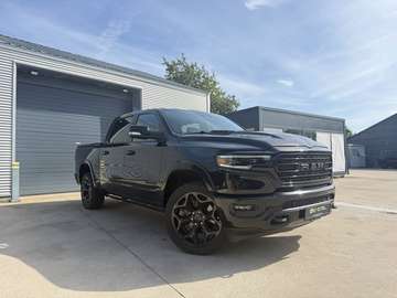 LIMITED / NIGHT EDITION / V8 5.7 / PANO / LPG / HUPD / LUCHTVERING / 22"