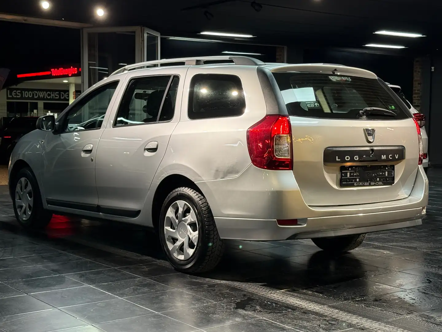 Dacia Logan Logan MCV 1.5 dCi 90CH - NAVIGATION*CLIMATISATION - 2