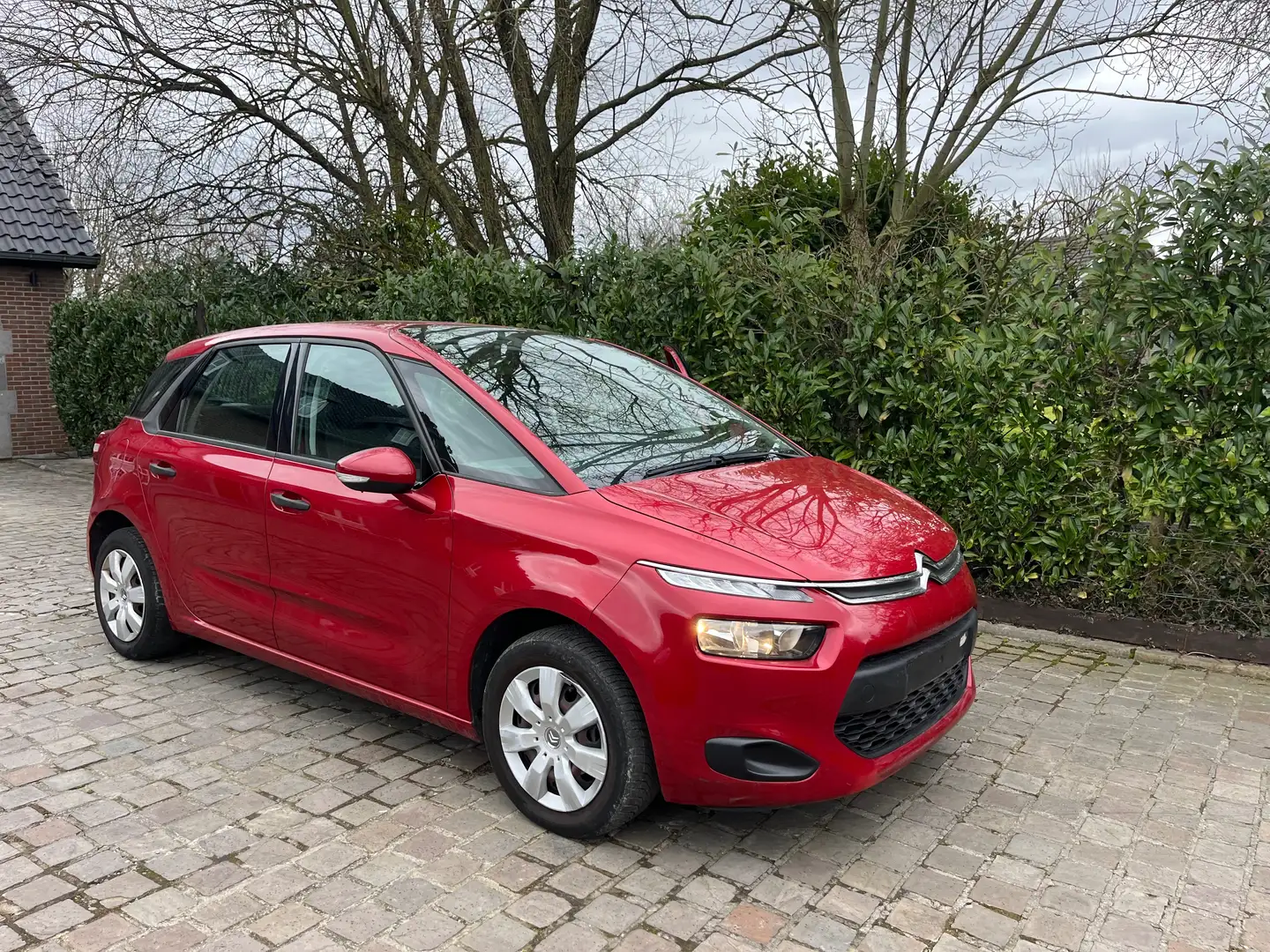 Citroen C4 Picasso 1.2 PureTech Start S Piros - 1