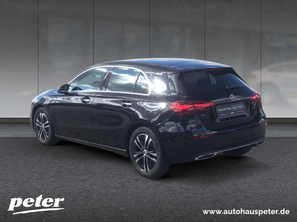 Mercedes-Benz A 220