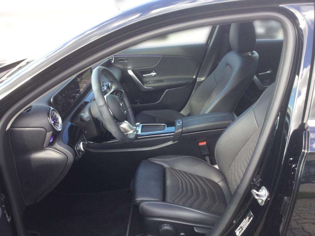Mercedes-Benz A 220