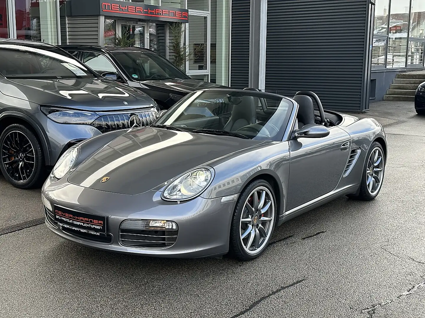 Porsche Boxster S / 6 Gang Handschalter / 6 Zylinder Grau - 1