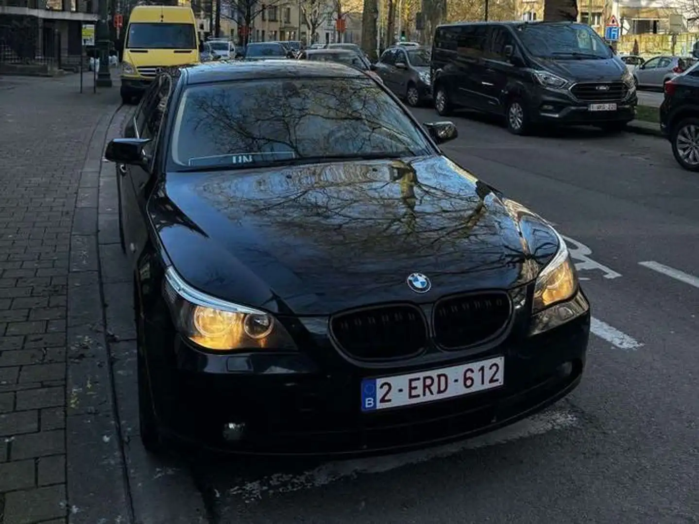 BMW 525 525i Negro - 1