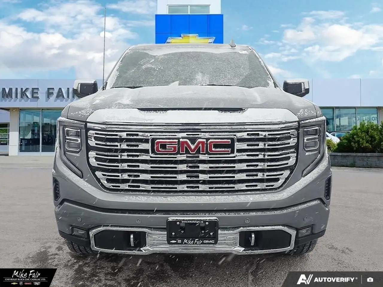 GMC Sierra 1500 снимка GMC Sierra 1500
