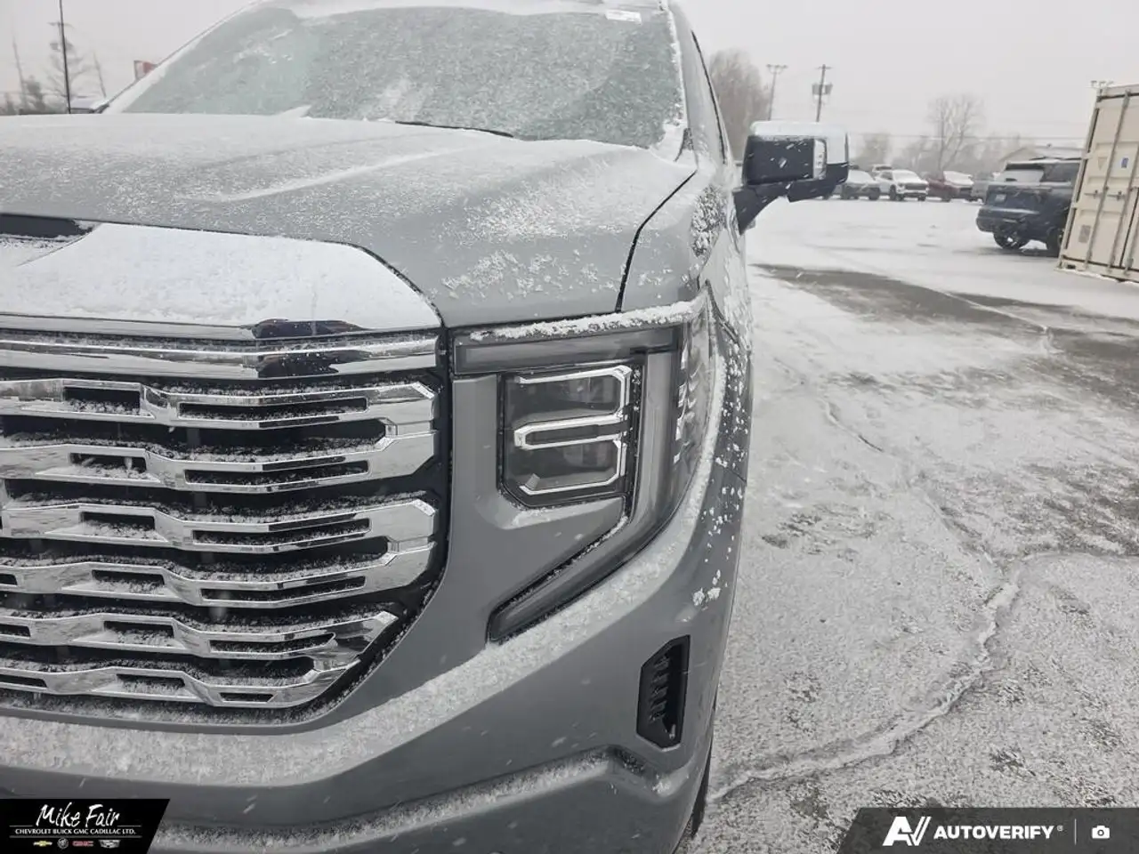 GMC Sierra 1500 снимка GMC Sierra 1500